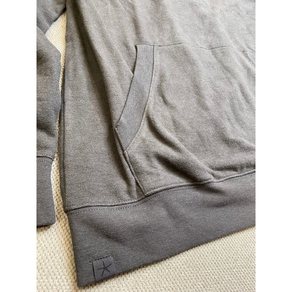 NWT Barefoot Dreams Malibu Collection® Men's Brushed Fleece Hoodie, Medium - Picture 3 of 6